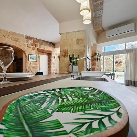 Vakantiehuis Golden House *
